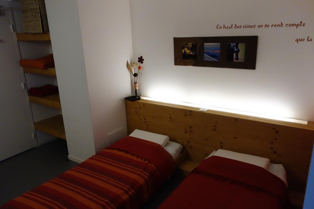 Auberge Des Ecrins Champoléon Room photo