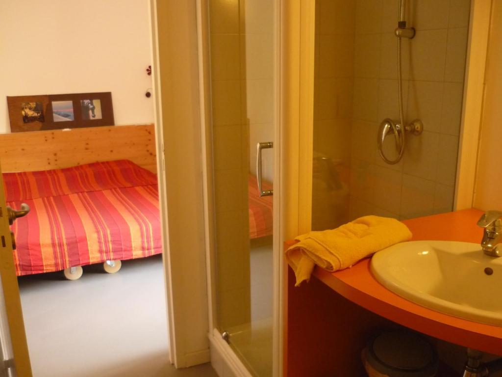 Auberge Des Ecrins Champoléon Room photo